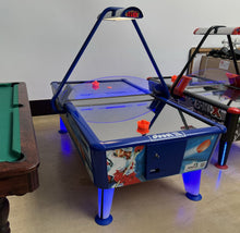 Lade das Bild in den Galerie-Viewer, Airhockeytisch Gold 8ft.