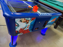 Lade das Bild in den Galerie-Viewer, Airhockeytisch Gold 6ft