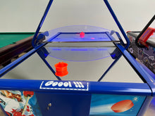 Lade das Bild in den Galerie-Viewer, Airhockeytisch Gold 8ft.
