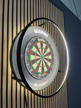 Lade das Bild in den Galerie-Viewer, Winmau Plasma Dartbeleuchtung inkl. Surroundring
