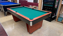 Lade das Bild in den Galerie-Viewer, Billardtisch 6ft - schick und robust
